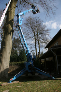 Raupenarbeitsbühnen mieten Raupenarbeitsbühnen leihen Raupenarbeitsbühnen Hamburg Lübeck Raupenarbeitsbühne Bremen Hannover Raupenarbeitsbühnen mieten